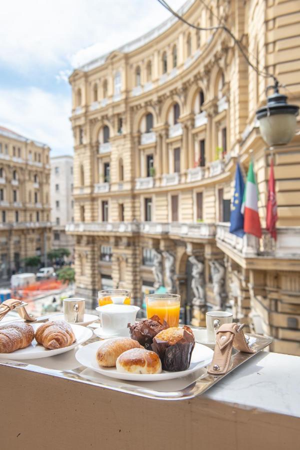 Palazzo Nana Suites & Apartments Неаполь Экстерьер фото